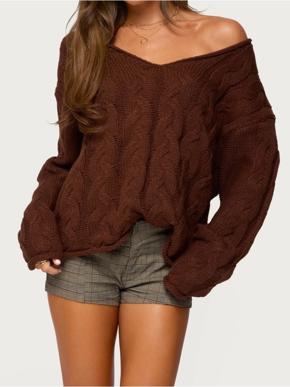 edikted Oversized Cable Knit Sweater